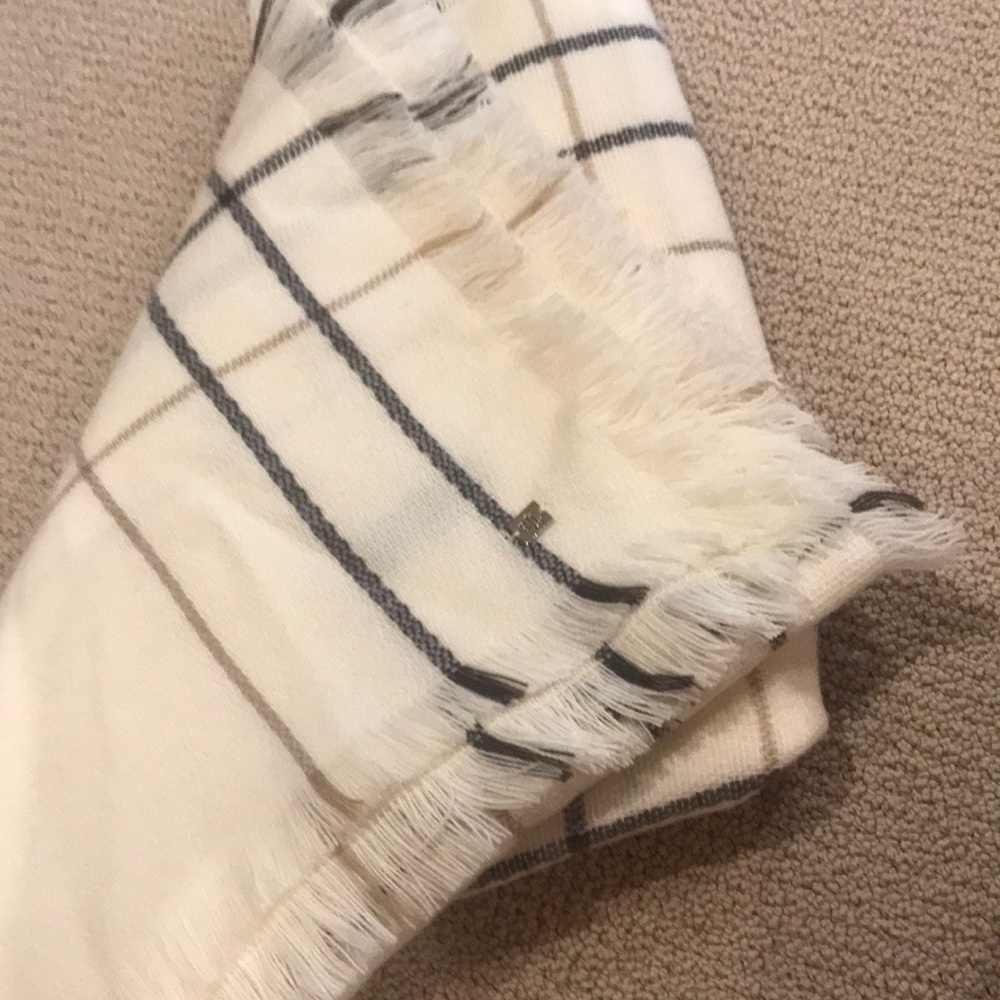 Lauren Ralph Lauren blanket scarf